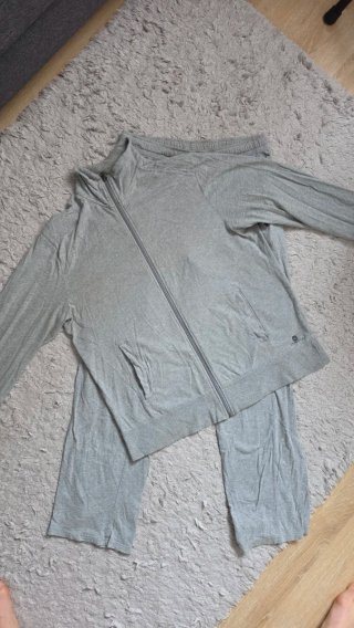 Conjunto deportivo Domyos gris