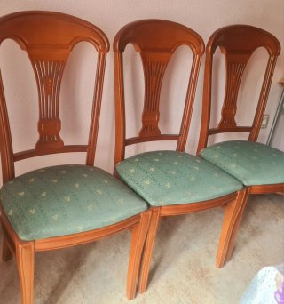 Set de 6 Sillas de Madera y Tela