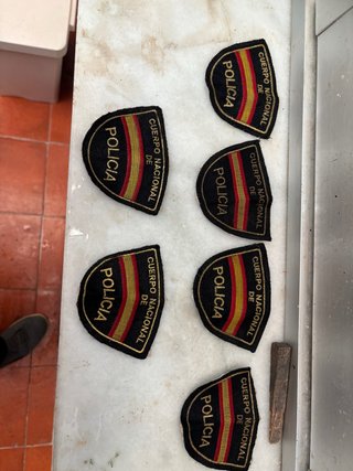 Set di 5 stemmi del Corpo Nazionale di Polizia