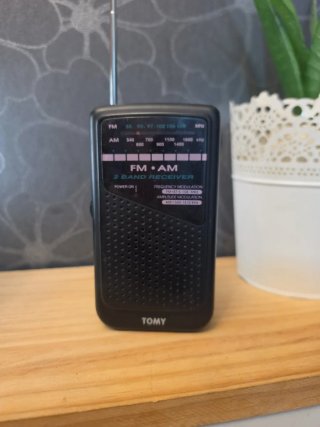 Radio Transistores Tomy FM/AM