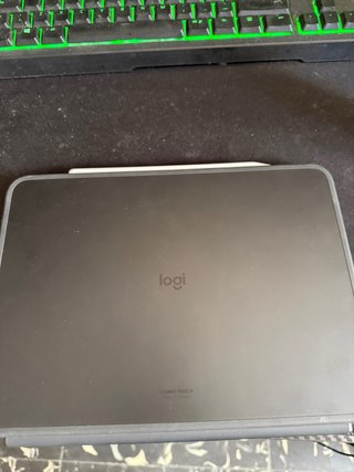 iPad Pro 11 (M5) WiFi + Apple Pencil +Logitech