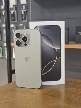 IPHONE 16 PRO 512GB TITANIO BATTERIA 100%