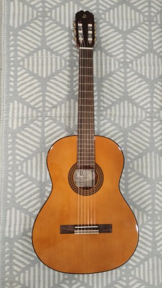 Guitarra Española Admira Paloma + Funda