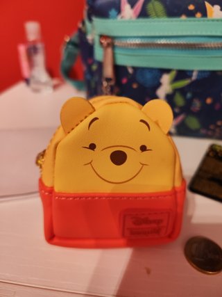 Mini mochila llavero Loungelfly Winie the poo