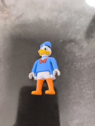 Figura Pato Donald