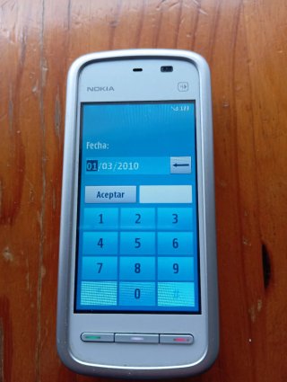 Móvil Nokia Plateado