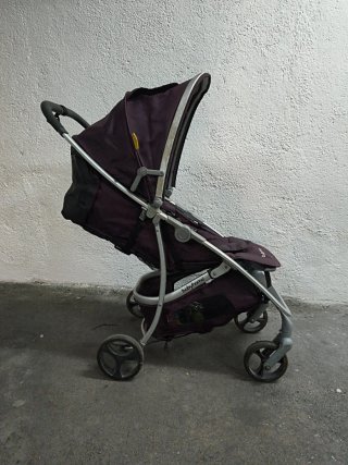 Silla de paseo Babyhome morada