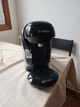 Cafetera Tassimo Bosch Negra