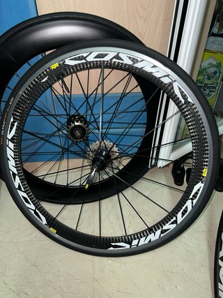Rueda Trasera Mavic Cosmic Carbono 11v