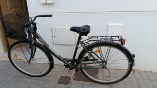 Bicicleta de Paseo 28 pulgadas Marca btwin