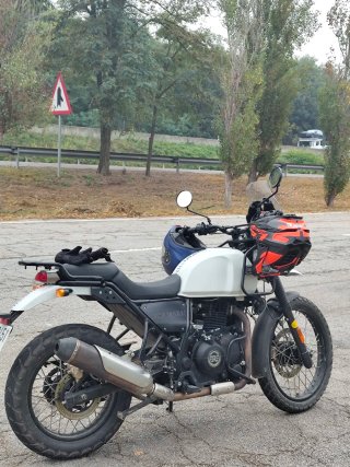 Royal Enfield Himalayan 411 (2019)