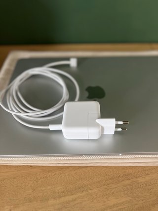 MacBook Air 15 M4 16GB 512GB