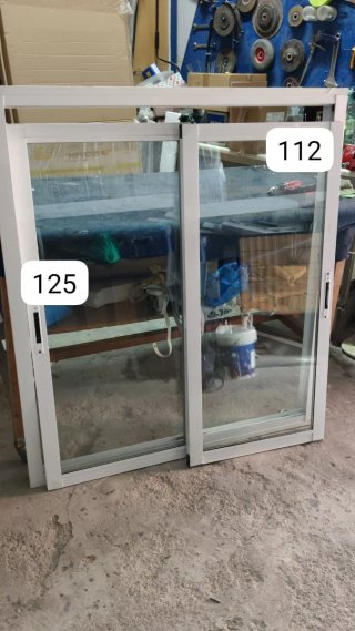 Ventana Corredera de Aluminio Blanco