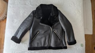 Cazadora Biker Negra con Interior de Peluche