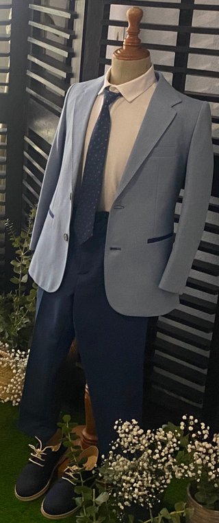 Traje y Zapatos de Primera Comunión