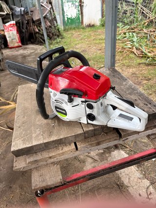 Motosierra a gasolina Greencut