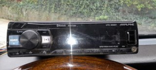 Radio Alpine UTE-200BT