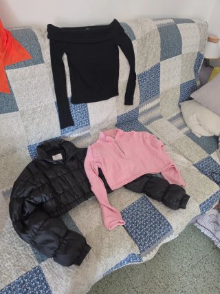 Lote de 3 prendas: chaqueta y jerséis