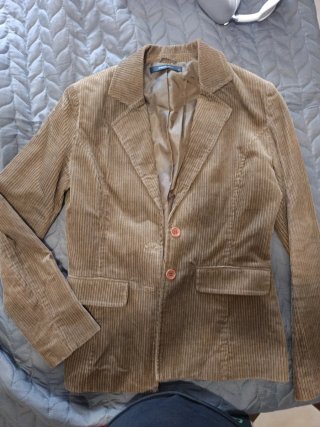 Chaqueta de pana marrón