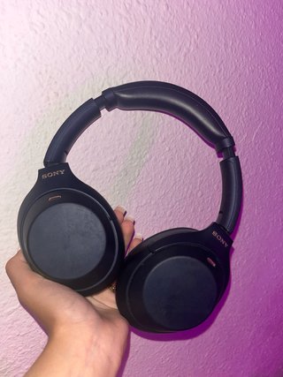 Auriculares Sony WH-1000XM4C