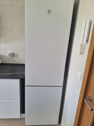 Nevera Combinada Balay Blanca