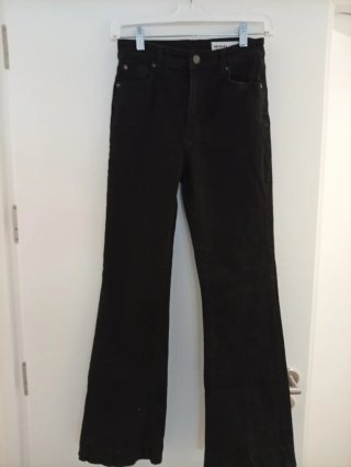 Pantalón Negro Bershka Talla 34
