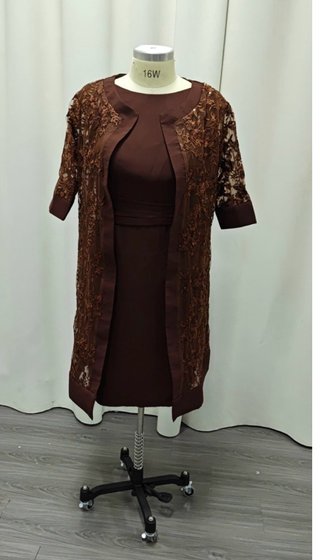 Vestido con Chaqueta Marrón