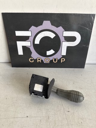 Mando limpiaparabrisas Renault Twingo 1 7701046628