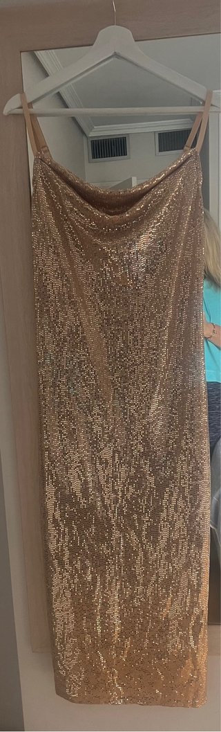 Vestido de fiesta BEBE dorado