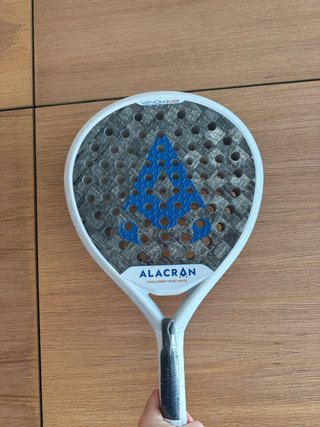 Pala de pádel Alacran Venom Blade