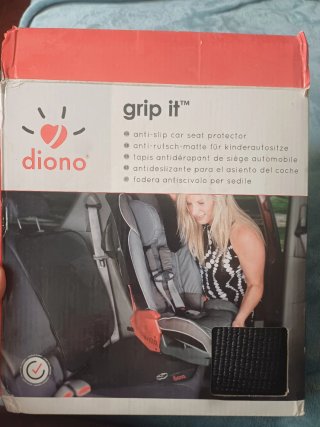 Protector de Asiento Diono Grip It