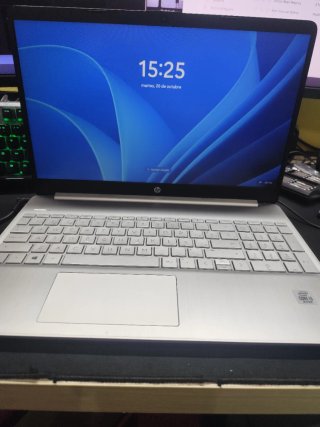 Portátil HP Plateado