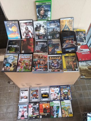 Lote de 30 Juegos para PC y PlayStation 2