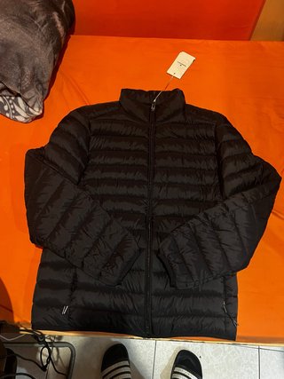 Chaqueta acolchada negra