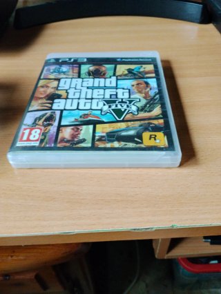 Grand Theft Auto V (GTA 5) - PS3
