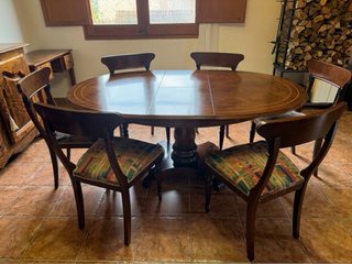 Mesa de Comedor Ovalada con 6 Sillas