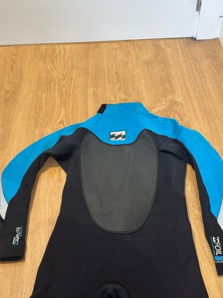 Neopreno Billabong 2/2 con regalo de licra
