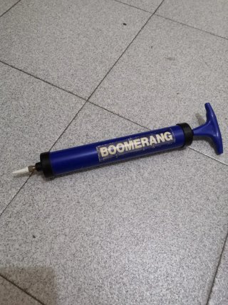 Bomba de inflar balones Boomerang