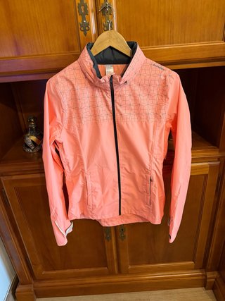 Cortavientos B'Twin Naranja Talla M, talla como S