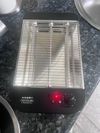 Tostador Vertical Cecotec EasyToast Basic