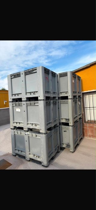 Contenedores de plástico industriales