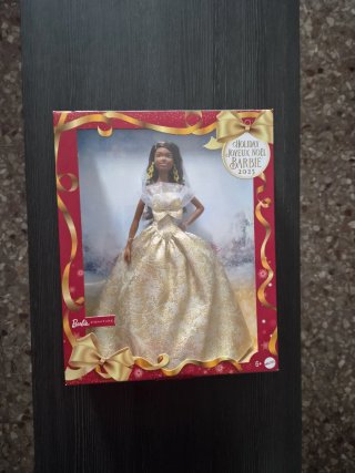 Barbie Holiday 2025 Signature