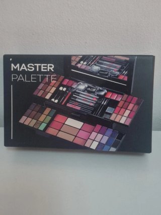 Estuche de Maquillaje Master Palette