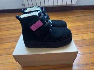 Botas Plataforma UGG Negras