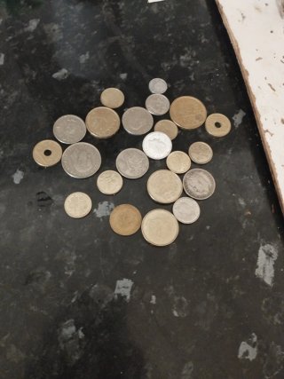 Lote de 23 monedas antiguas de pesetas