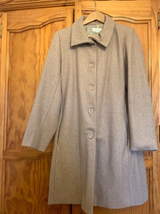 Abrigo largo NUEVO sin uso, marrón. TALLA 42/44