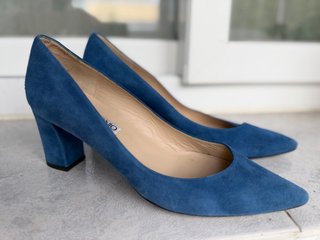 Zapatos de salón en ante azul