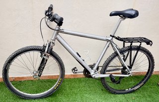 Bicicleta de Montaña (BTT) de Aluminio