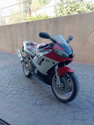 Yamaha YZF-R6 2000