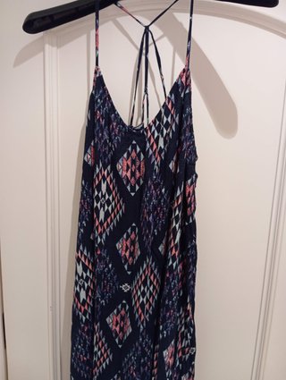 Vestido Bershka estampado vaporoso con forro